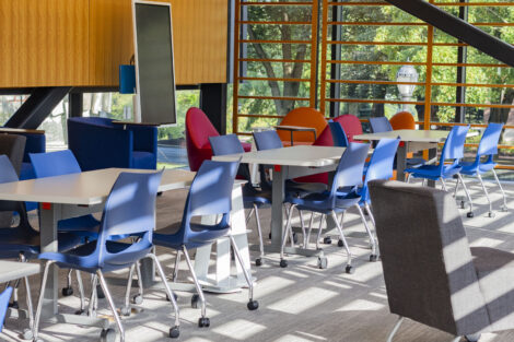 Tech Lounge seating